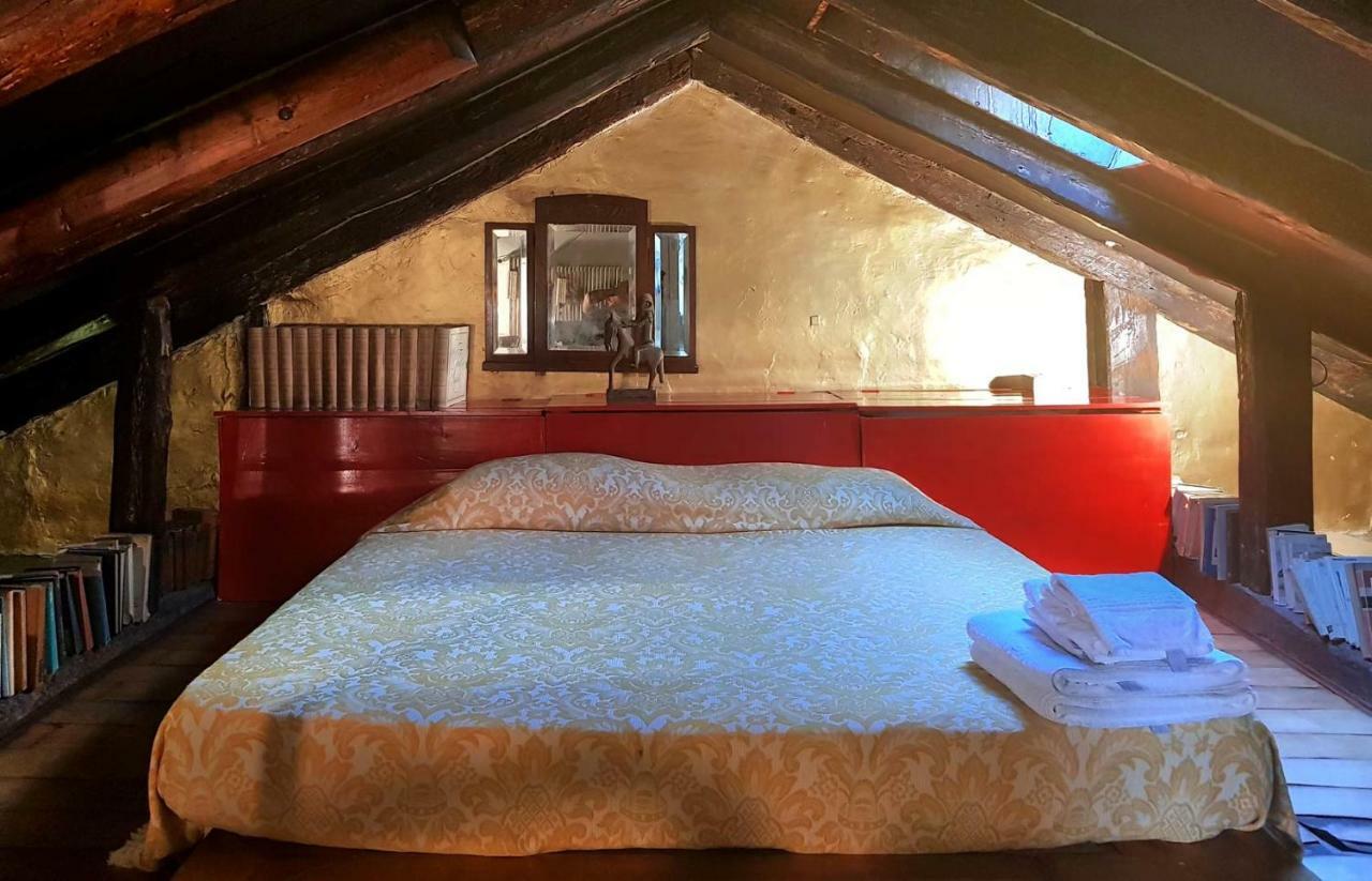 Appartement Mariangela Artist's