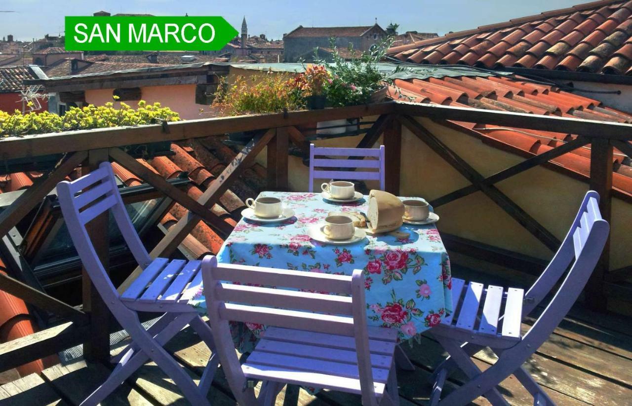 Appartement Mariangela Artist's